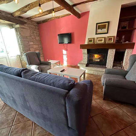 Oktheway Casa Da Escola Ferienhaus Sarria